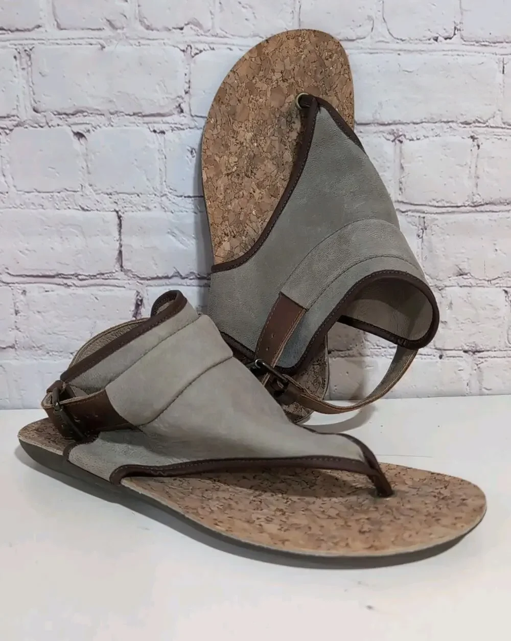 Fly London Miya Tan Khaki Leaher Thong Ankle Wrap Sandals Flats Size 40 US 8.5